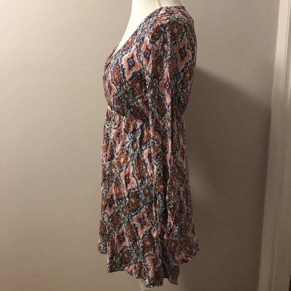 Bell Sleeve Dress Boho Cutout - Picture 4 of 8
